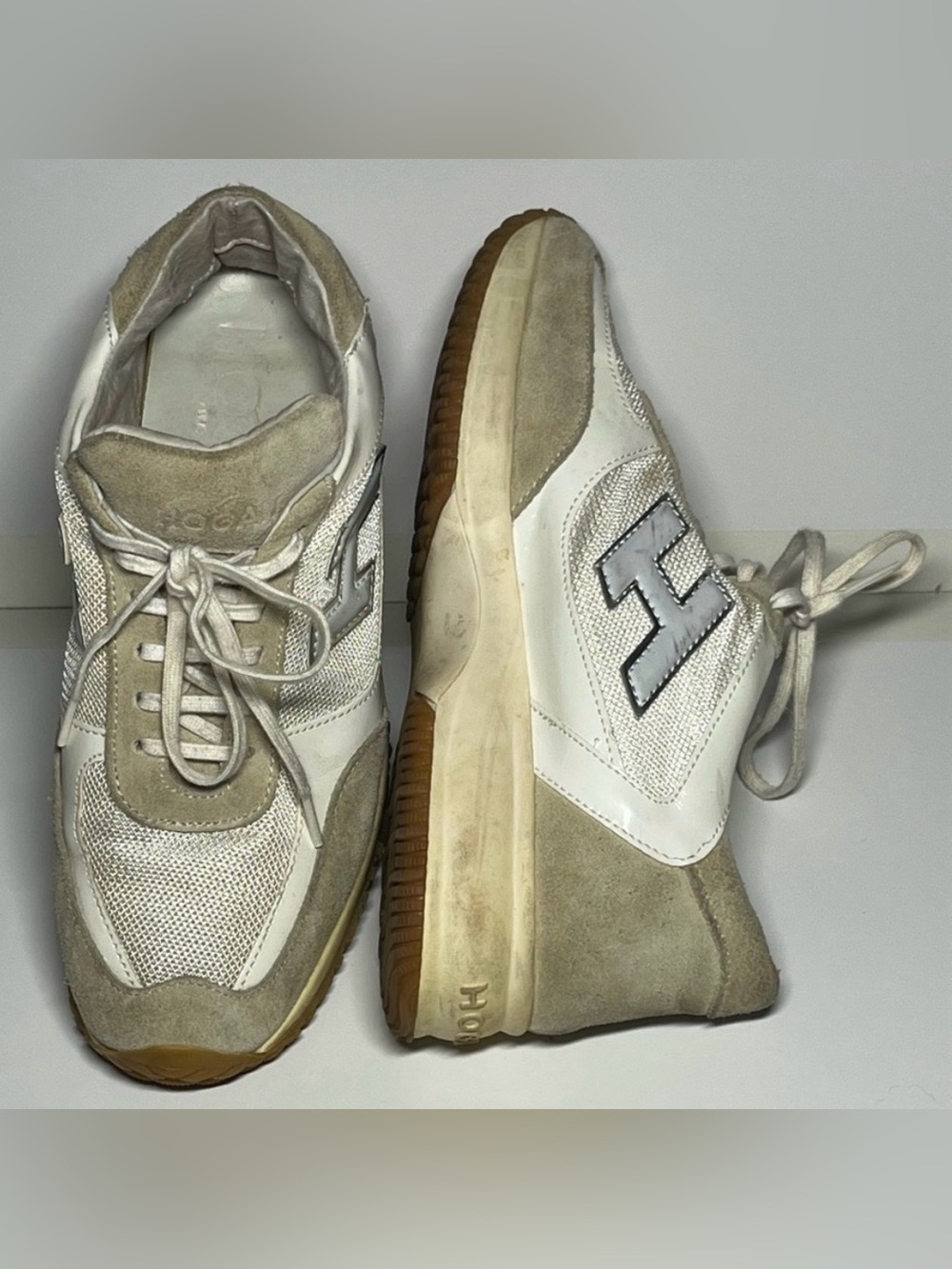 Hogan Size 39 Interactive Sneakers Suede Mesh White Cream Logo H Running Shoe